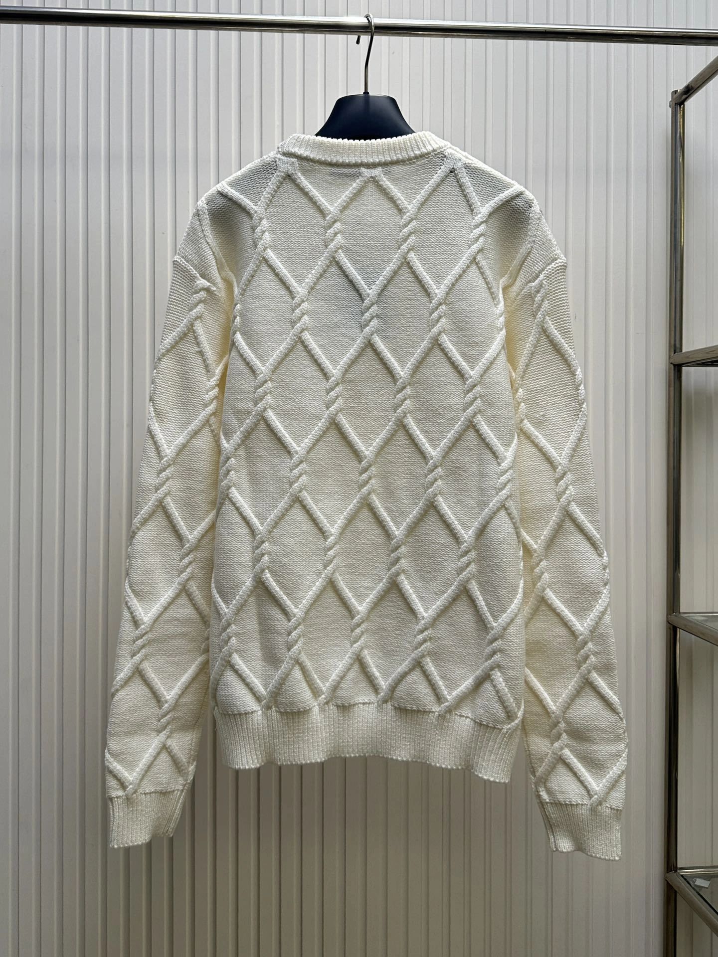 wg.luxury- 8V item:E-F405A0528